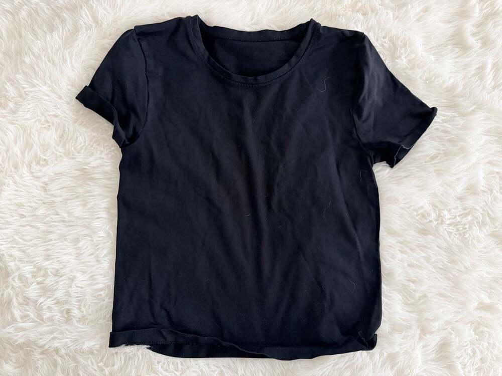OQQ Black Seamless Short Sleeve Workout T-Shirt Size Medium